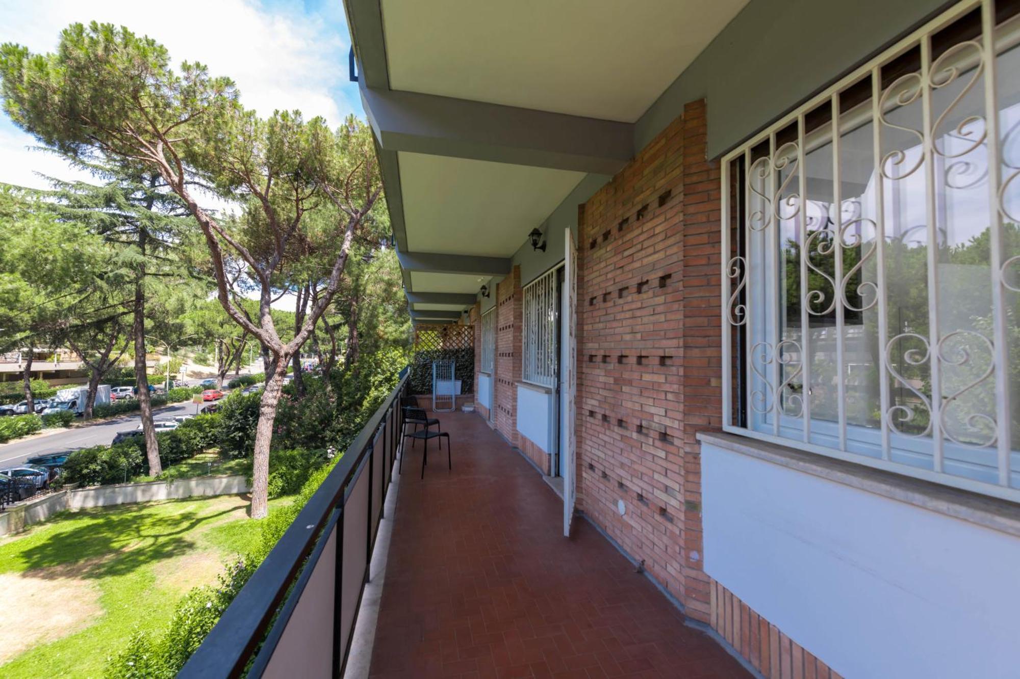 Spazioso Appartamento Vicino Eur Rome Exterior photo